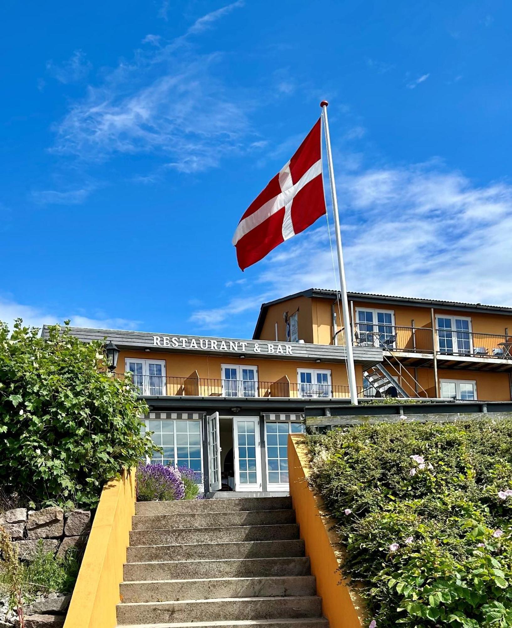 Hotel Kysten Hasle Exterior foto